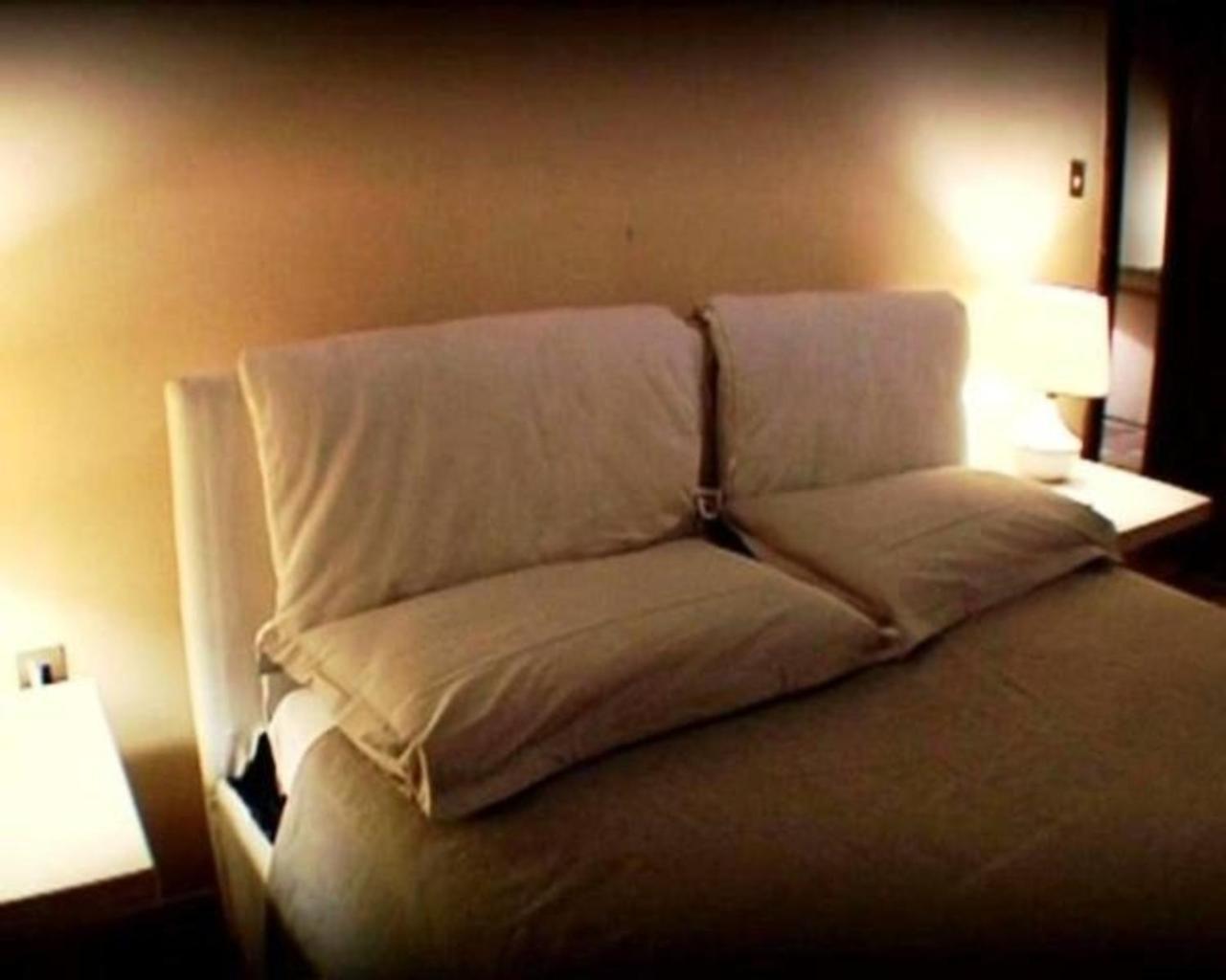 Il Poggio Dei Pettirossi Guest House Беваня Екстериор снимка